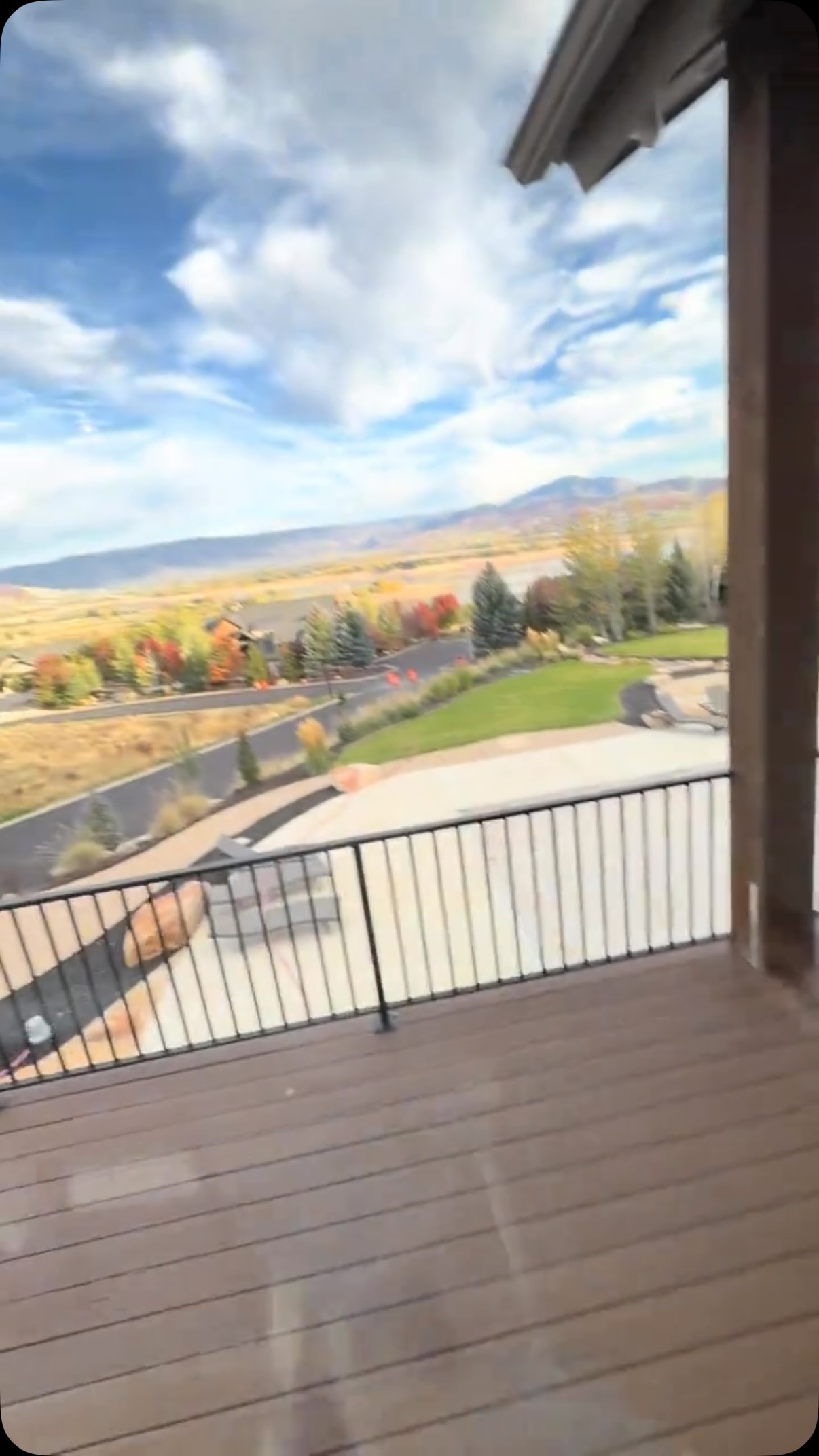 #windowcleaning #utahbusiness #windowcleaner #localbusiness #streakfree  @windowcleaner @unger_usa